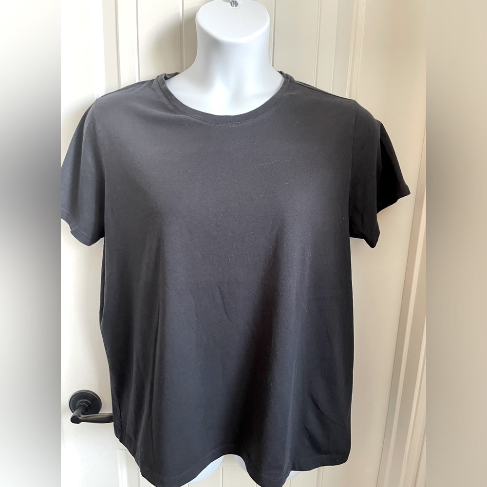 Land’s End Relaxed Black Woman’s Tee, Size X Large